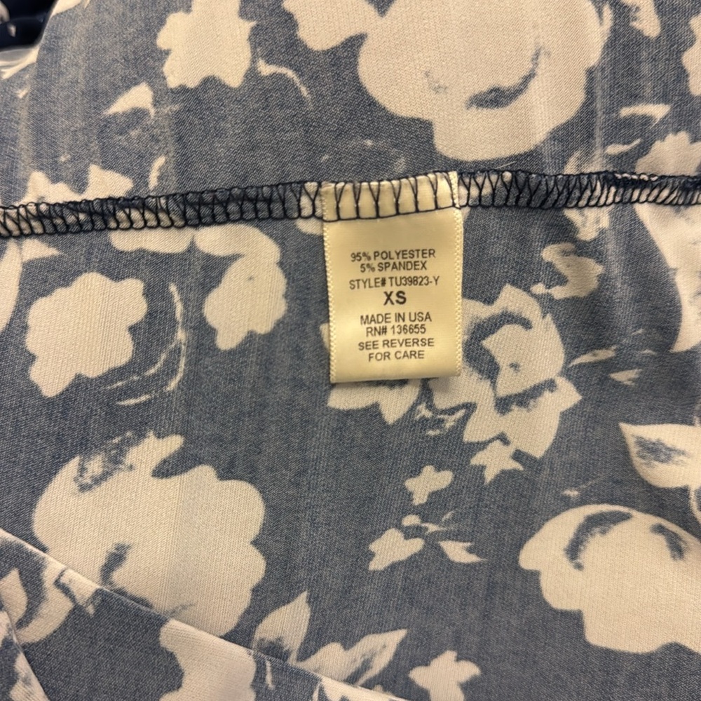 West Kei Blue and White XS - Picture 4 of 4
